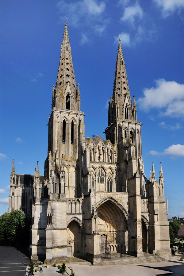 Cathédrale de Sées façade ouest