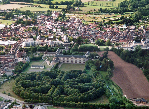 Rosace de tilleuls de l'Abbaye Saint-Martin de Sées