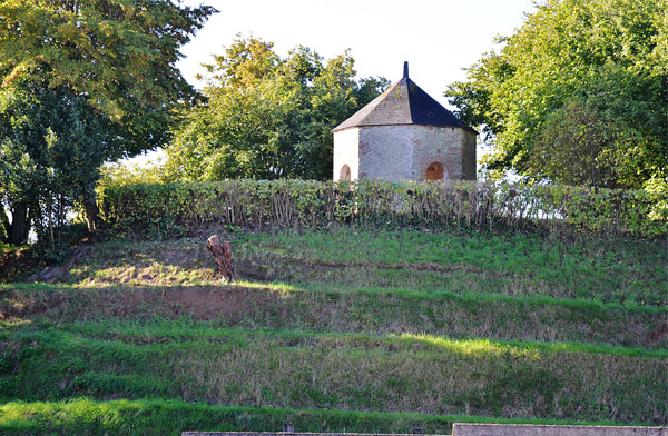 Motte féodale à Sées